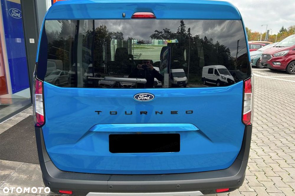 Ford Tourneo Courier - 5