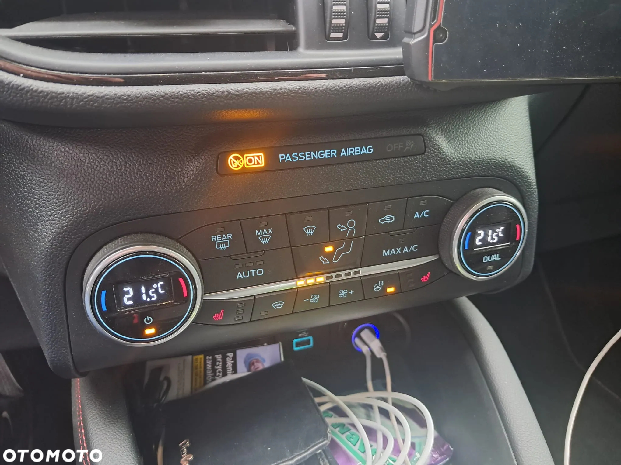 Ford Kuga 2.5 Duratec PHEV ST-LINE - 12