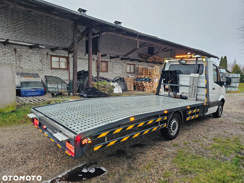 Volkswagen Crafter - 9