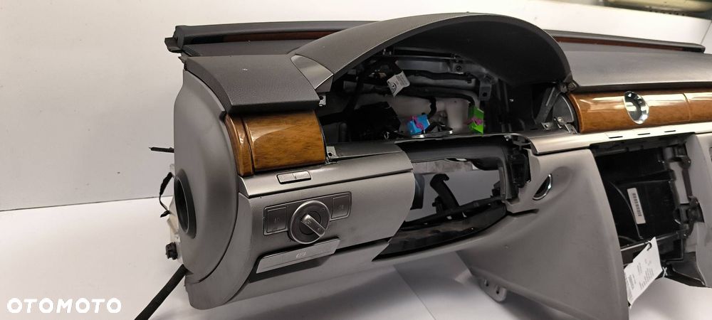 DESKA KOKPIT VOLKSWAGEN PHAETON II LIFT NIE LONG - 5