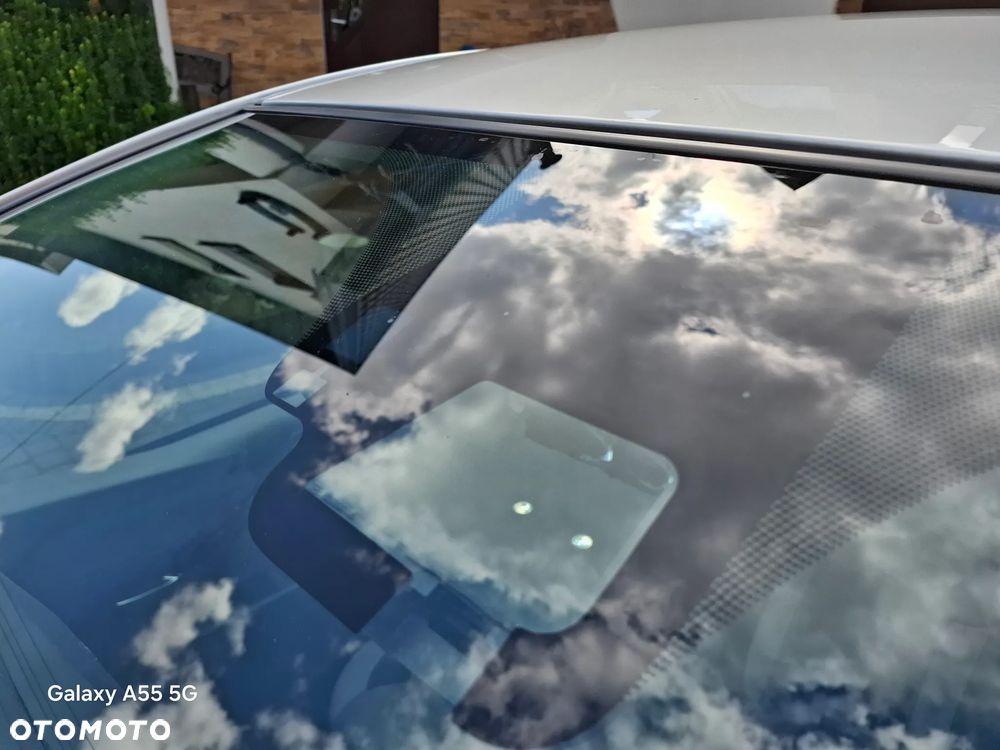 Toyota Yaris 1.5 Premium - 11