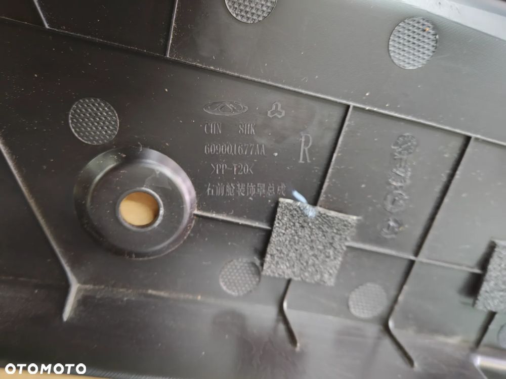 OMODA 5 V Chery osłona nakładka błotnika prawy przód 609001677AA - 2