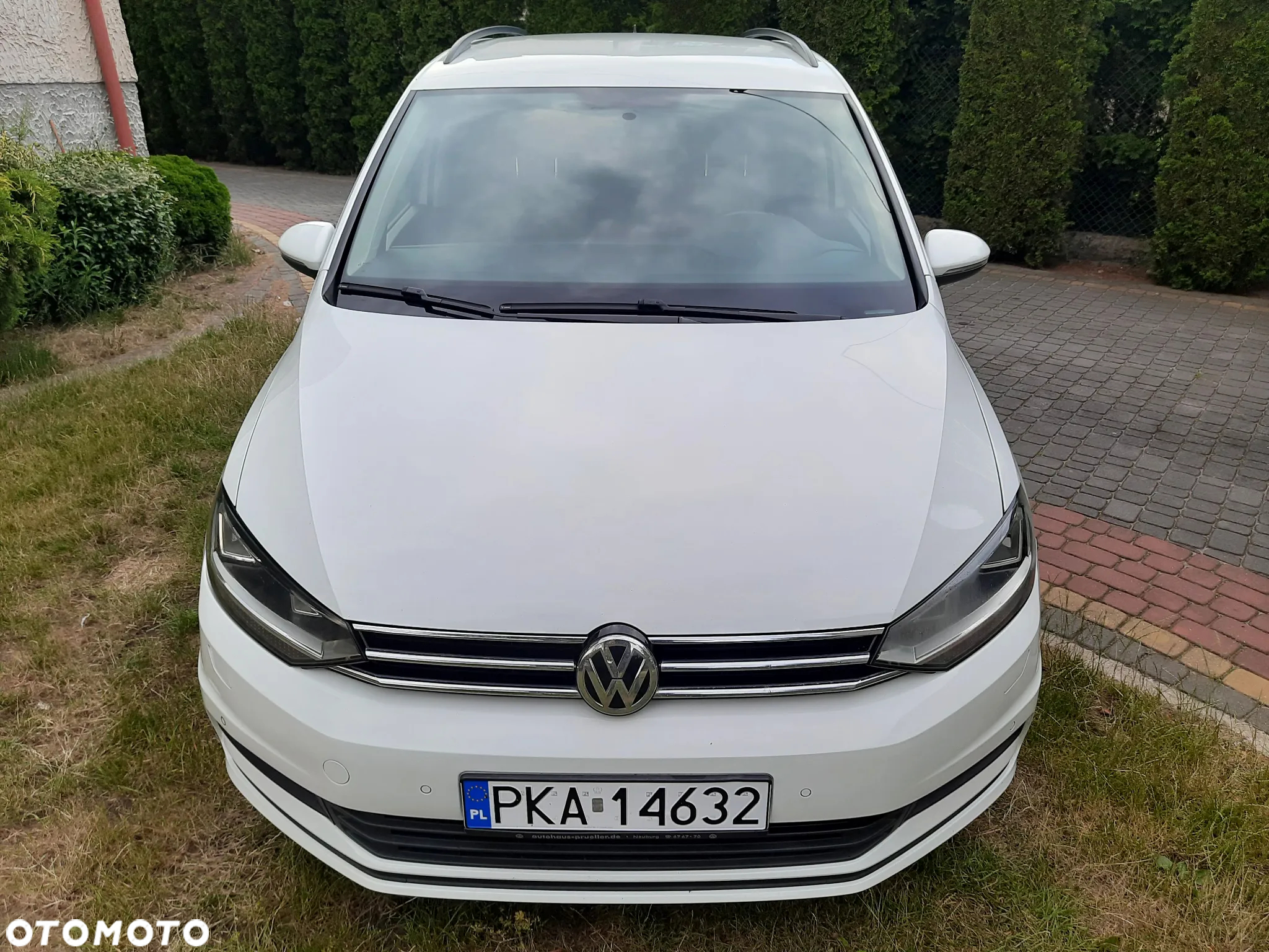 Volkswagen Touran 1.6 TDI BMT Comfortline - 4