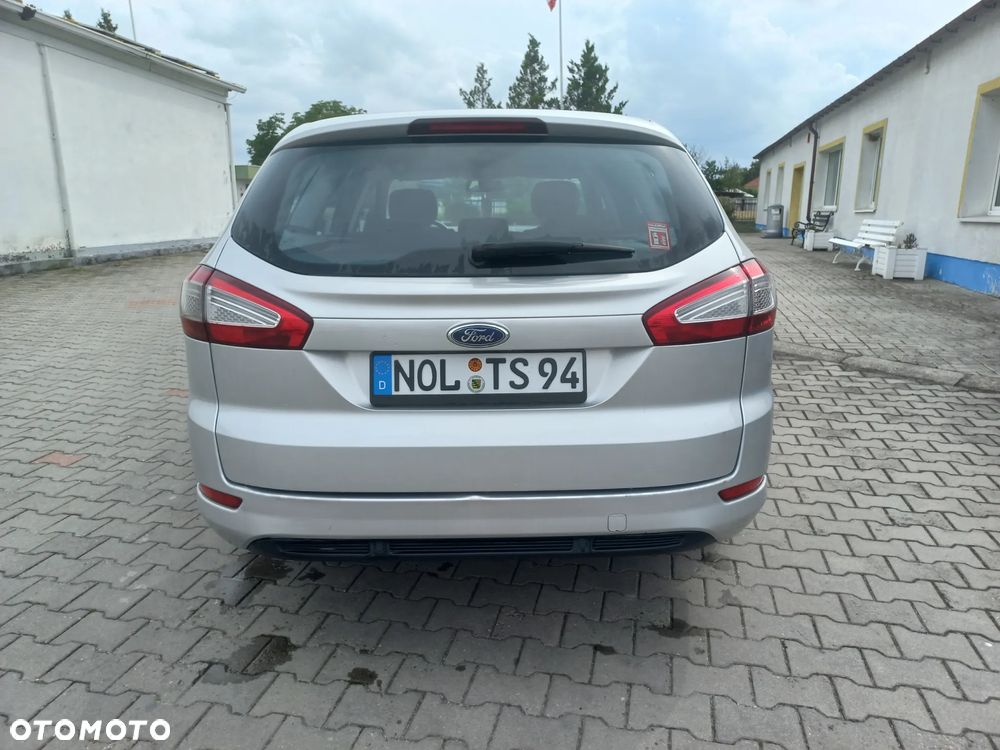 Ford Mondeo 2.0 TDCI Ambiente - 6