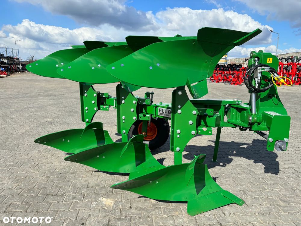 PŁUG OBROTOWY jednobelkowy ZABEZPIECZENIE ZRYWALNE/ kołkowe/ śrubowe odkładnice Kvernelanda 18" siłownik liniowania/kostka pamięci / krój - 13