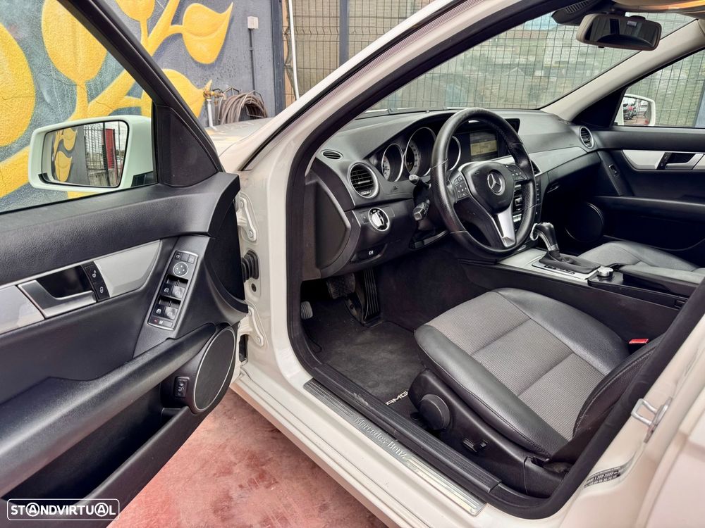 Mercedes-Benz C 220 2012 photo 5