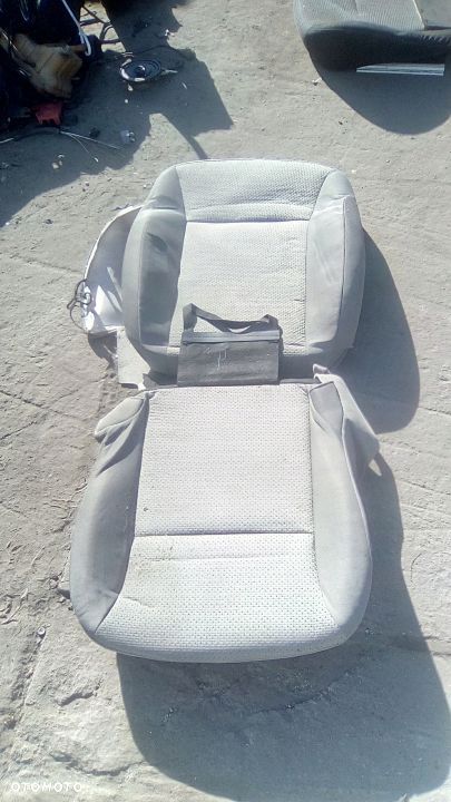 CLIO 3 poszycie fotela prawe siedzisko - 1