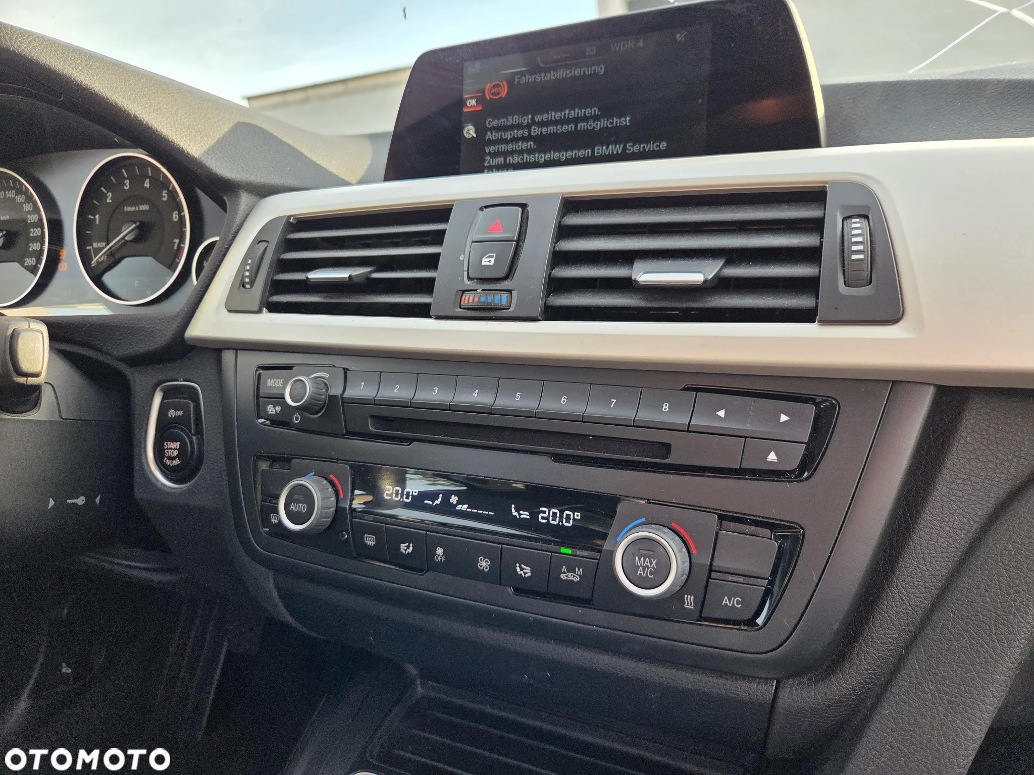 BMW Seria 4 420i Gran Coupe - 12
