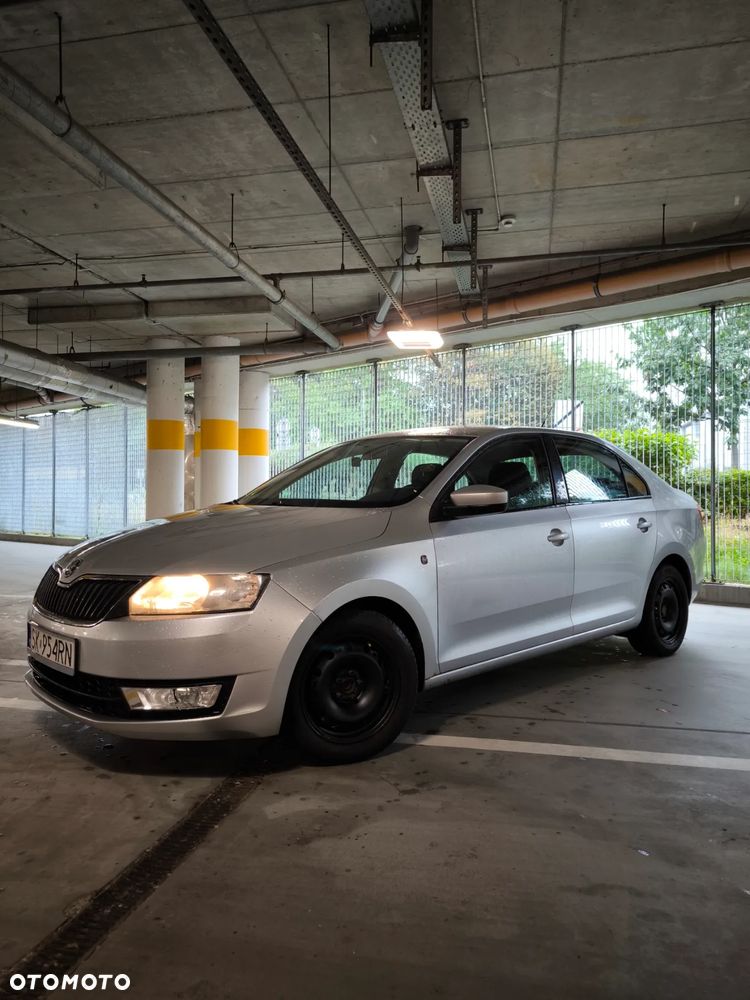 Skoda RAPID 1.2 TSI Style Plus - 10