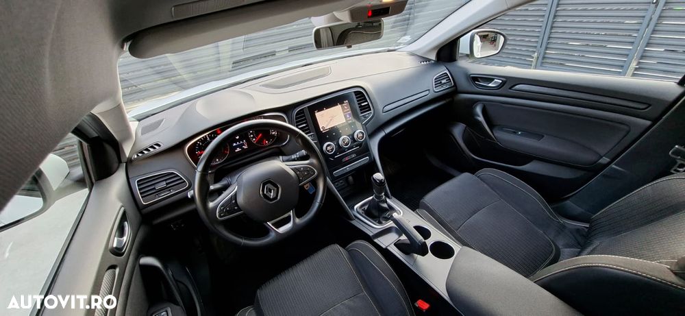 Renault Megane Blue dCi 116 Life - 23