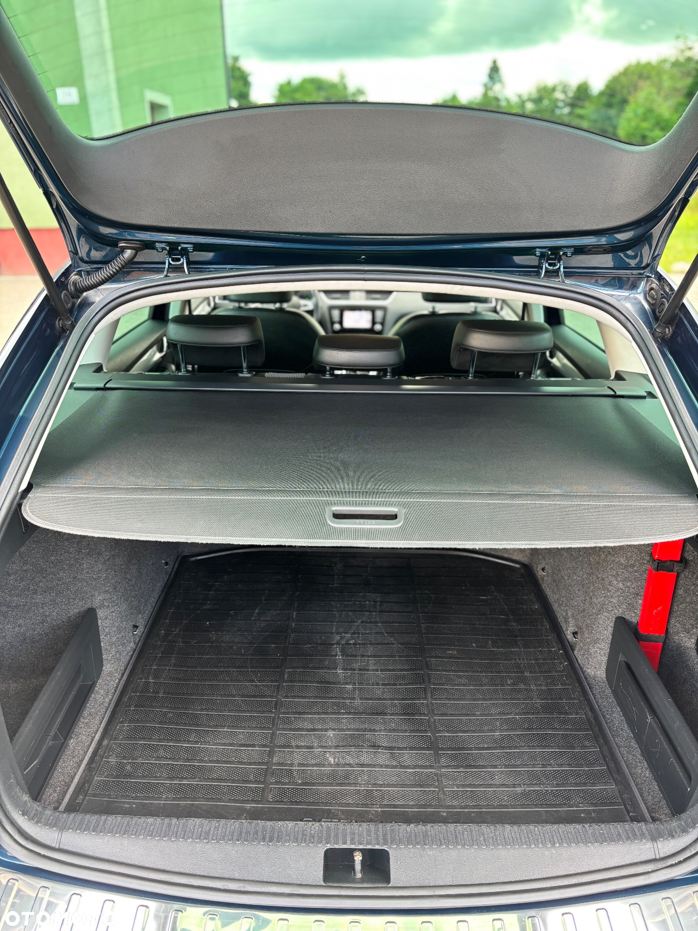 Skoda Octavia Combi 1.6 TDI DPF DSG Elegance - 38