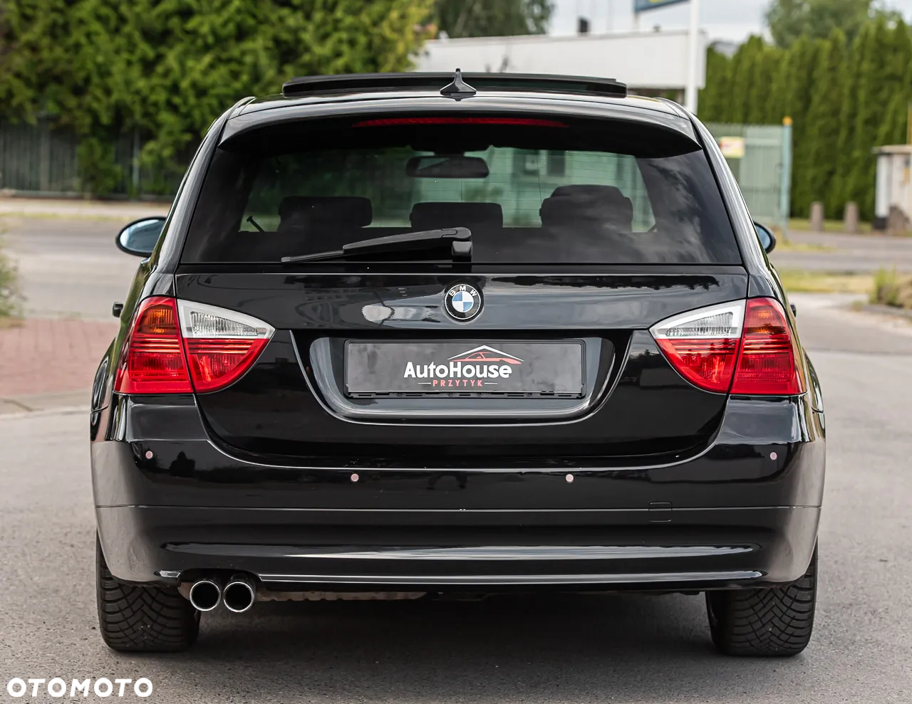 BMW Seria 3 325xi Touring - 6