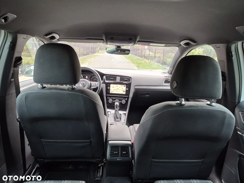 Volkswagen Golf VII 2.0 TDI BMT GTD DSG - 23