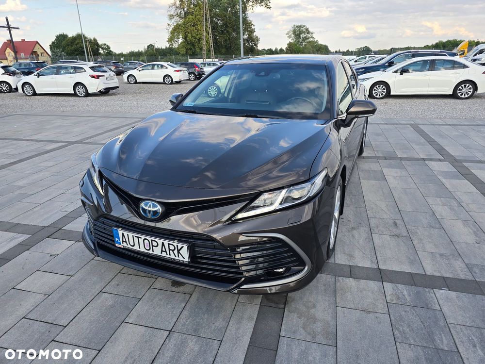 Toyota Camry 2.5 Hybrid Executive CVT - 9