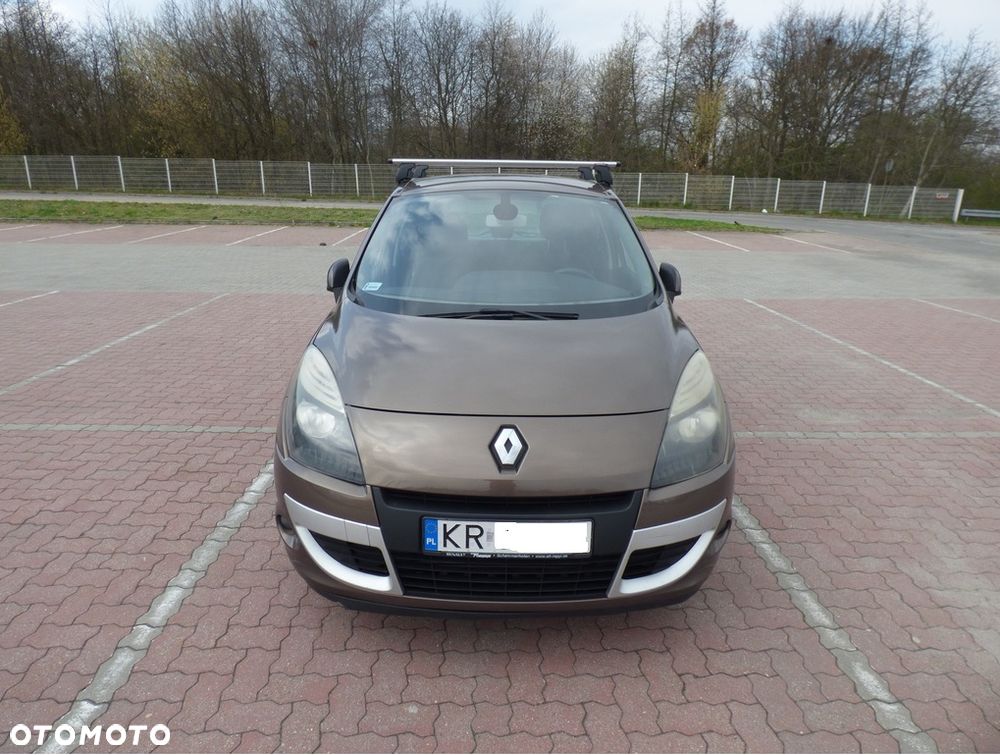 Renault Scenic - 1