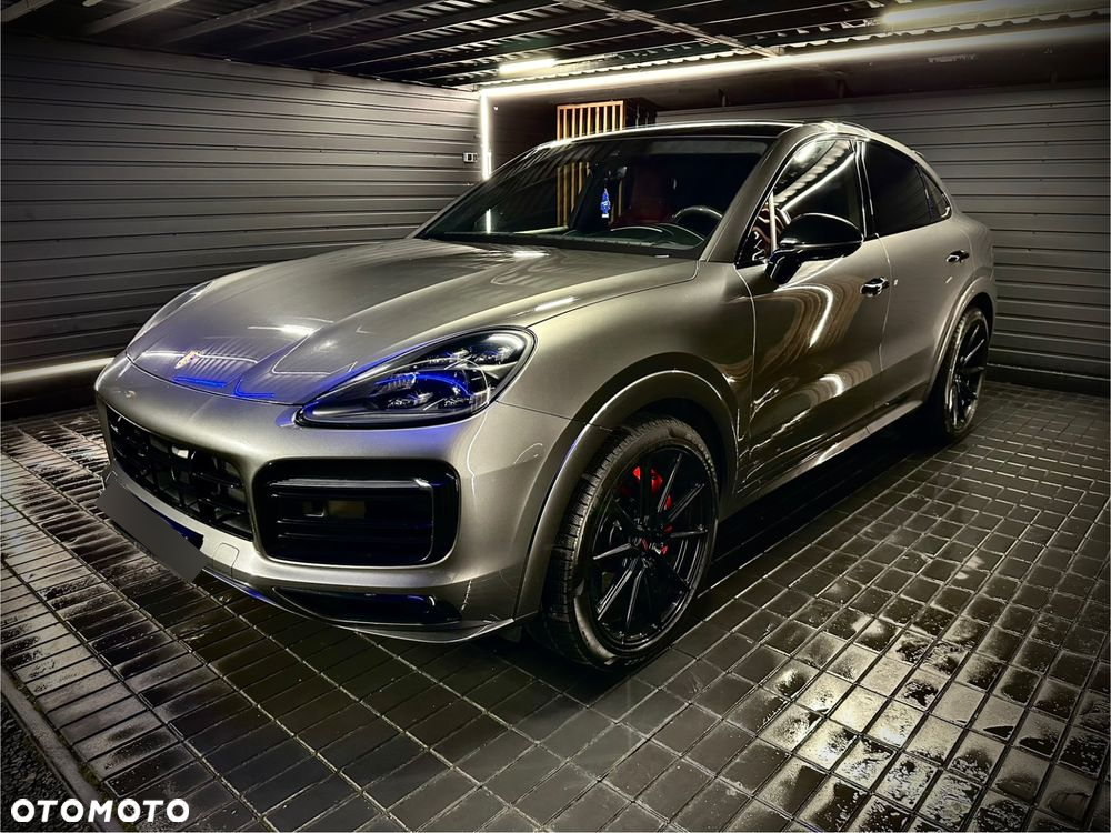 Porsche Cayenne Coupe - 4