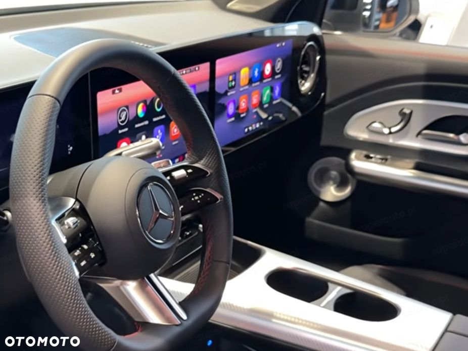 Mercedes-Benz GLB 220 mHEV 4-Matic 8G-eDCT - 9