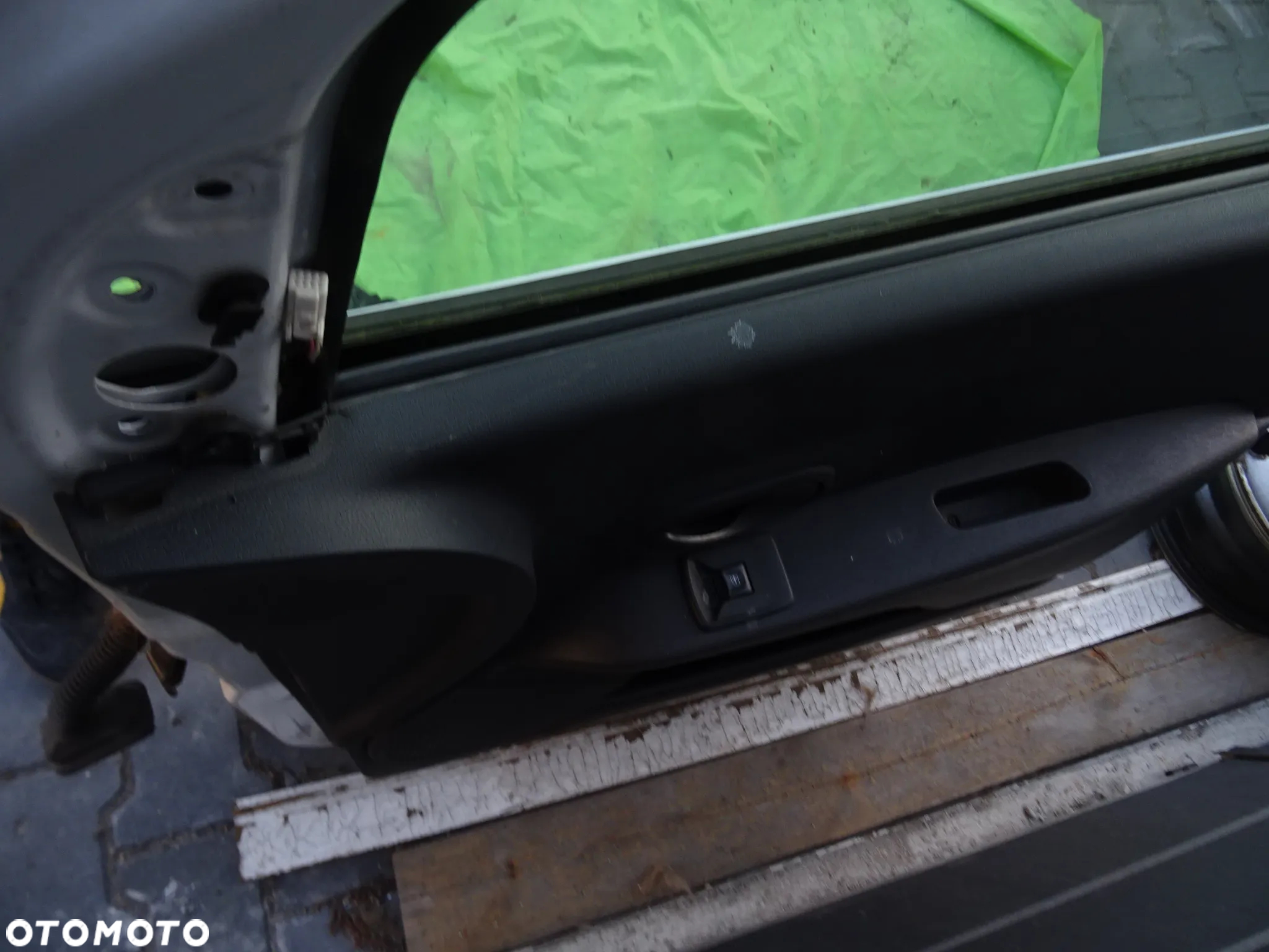 DACIA LODGY STEPWAY DOKKER STEPWAY DRZWI PRAWE BIALE KOMPLETNE LUSTERKO STAN BDB CZESCI ROZNE - 7