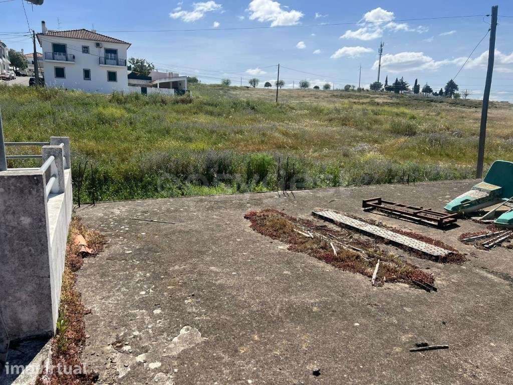 Construa aqui o seu futuro situada em Nossa Senhora das Neves - Beja - Grande imagem: 4/18