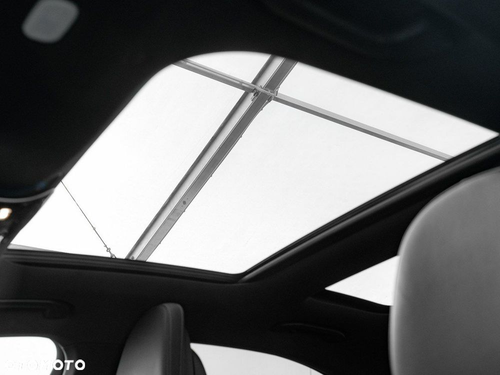 Mercedes-Benz Klasa C - 36