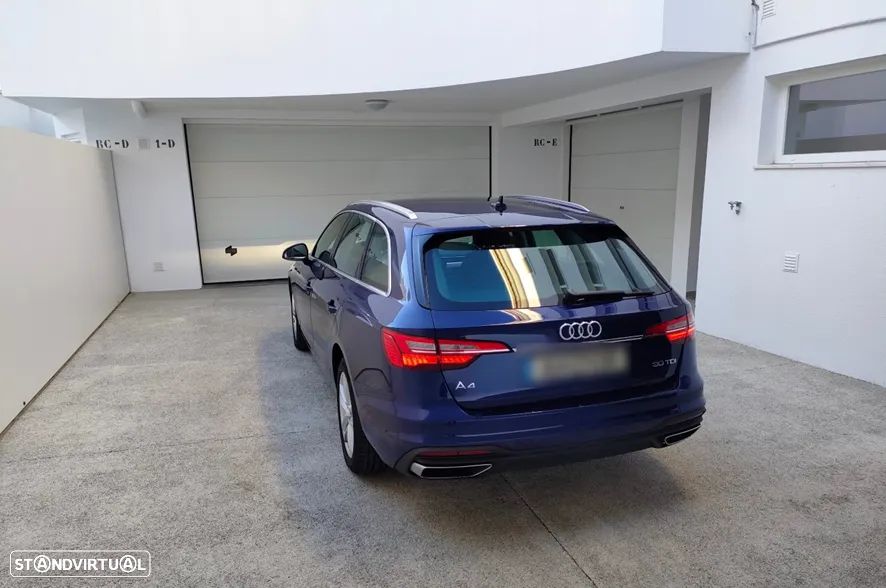 Audi A4 Avant 30 TDI S line S tronic - 3