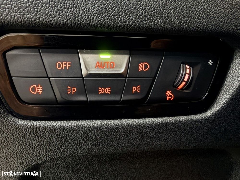 BMW i4 eDrive35 - 22
