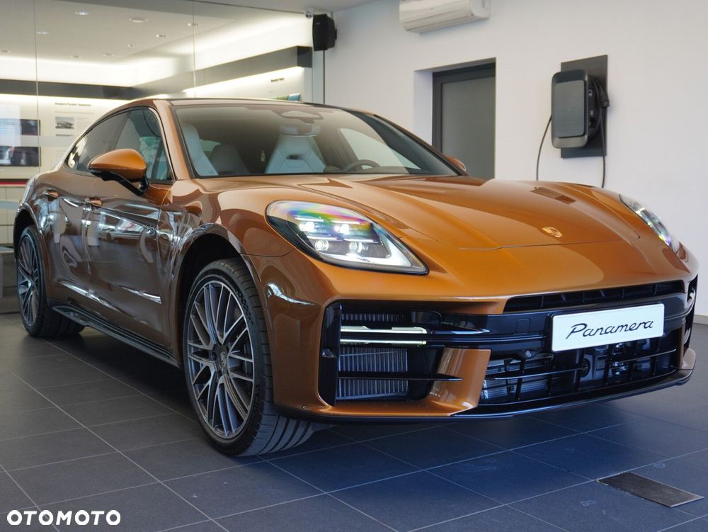 Porsche Panamera 4 E-Hybrid PHEV - 7
