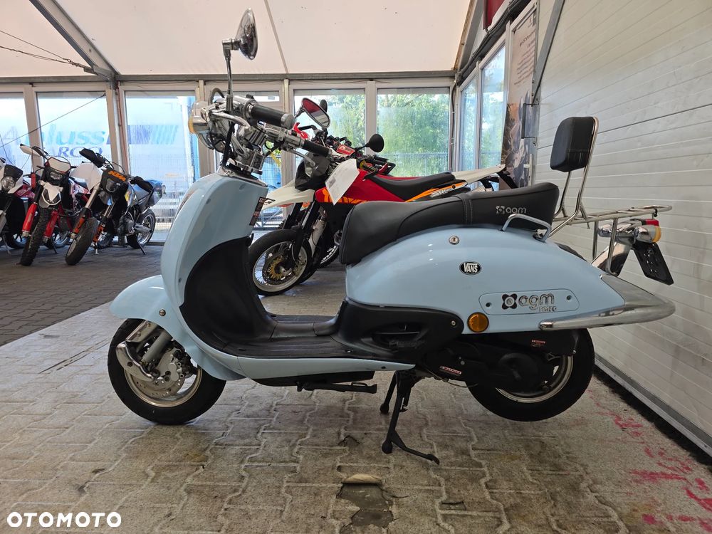 AGM Retro 50 - 15