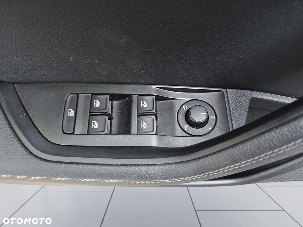 Skoda Superb 2.0 TDI SCR 4x4 Style DSG - 20