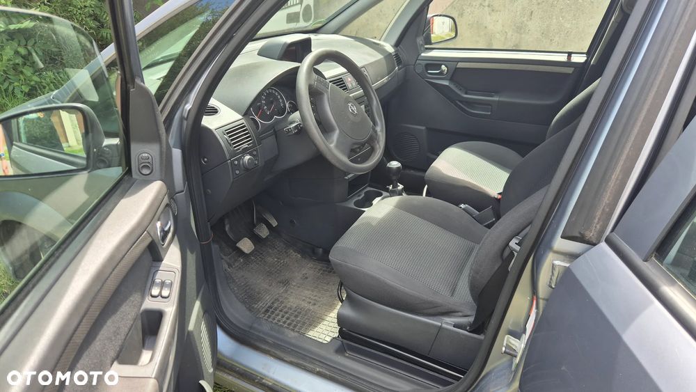 Opel Meriva - 8