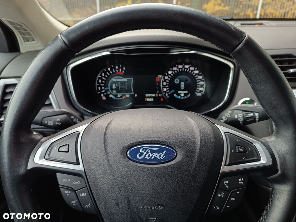 Ford Mondeo 2.0 EcoBlue Titanium - 17