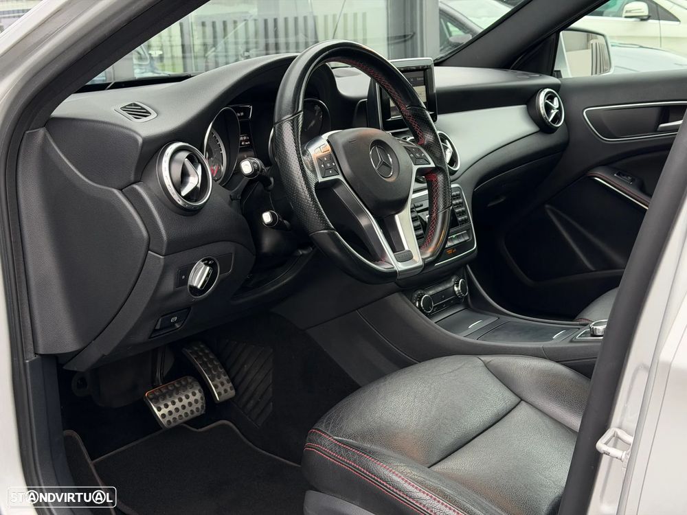 Mercedes-Benz GLA 200 d 7G-DCT AMG Line - 4