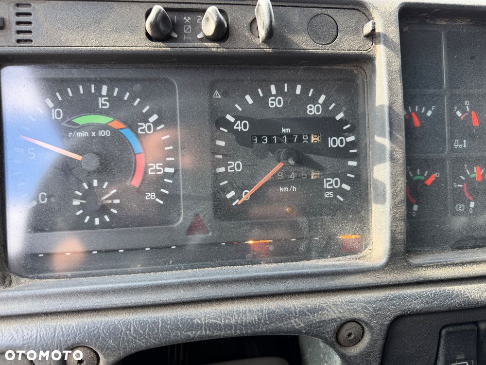 Volvo FH12.420 - 10