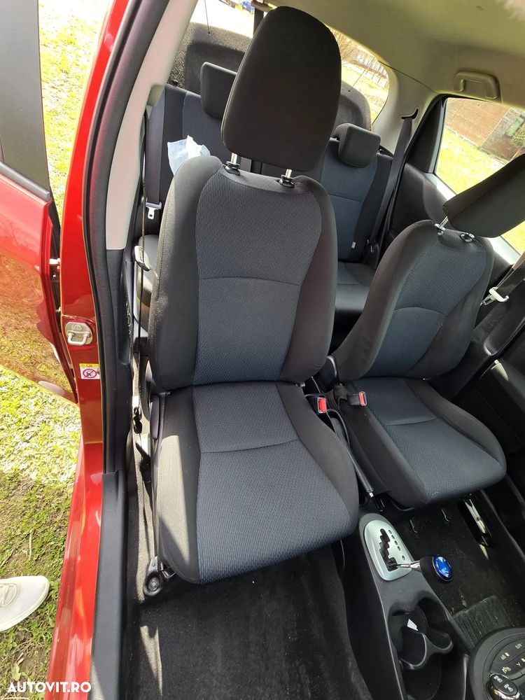 Toyota Yaris 1.5 VVT-i HSD Luna - 5