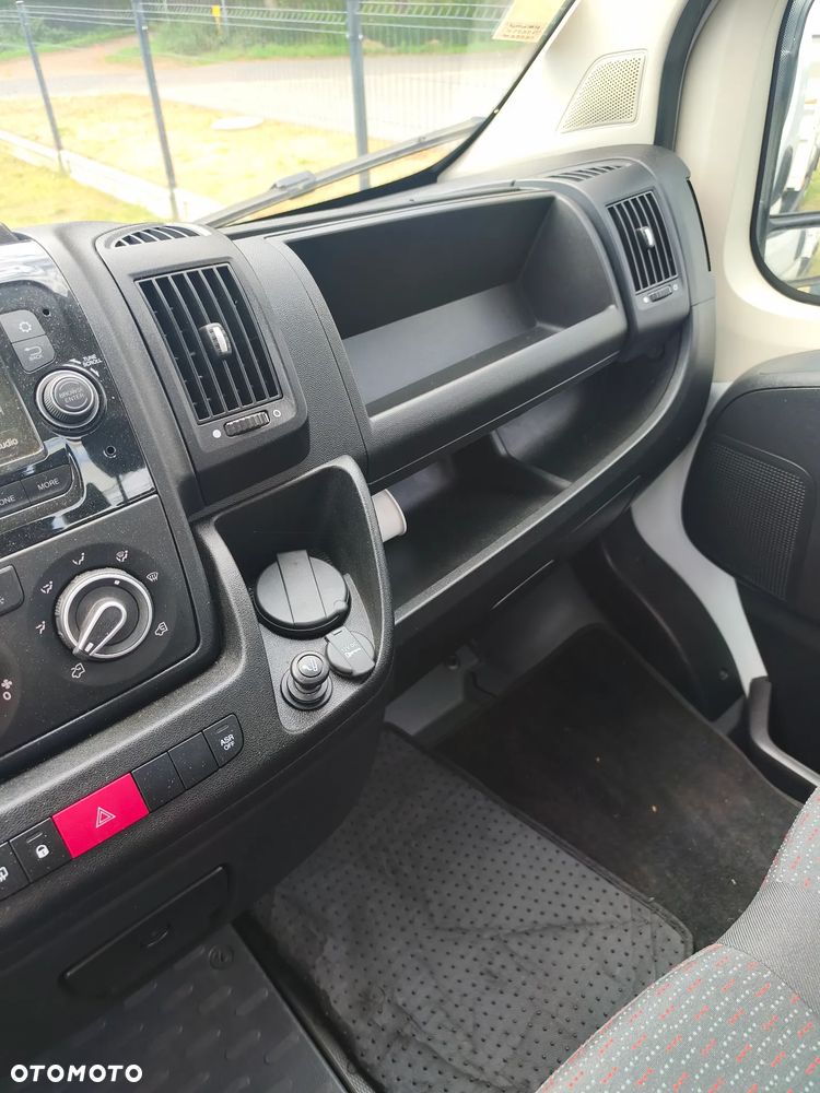 Peugeot Boxer - 21