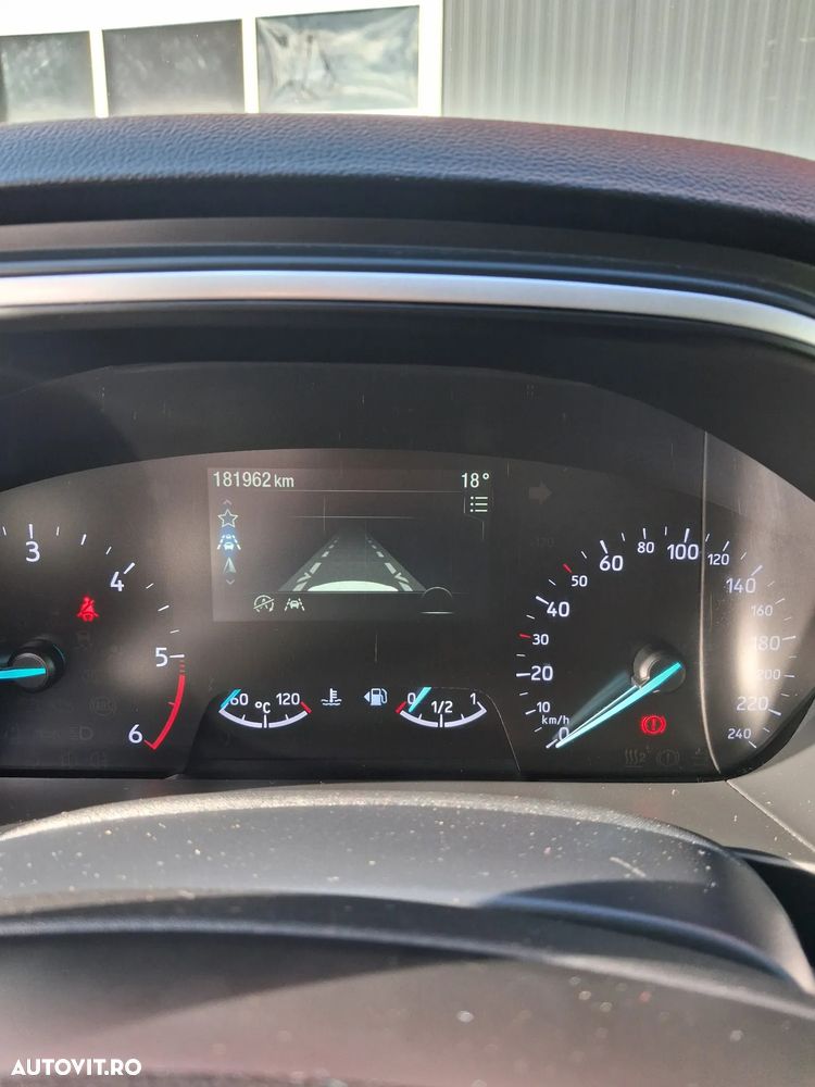 Ford Focus - 16