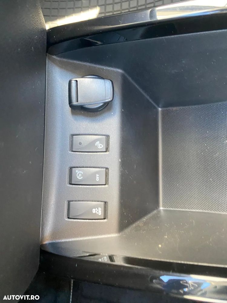 Dacia Spring Comfort Plus - 15