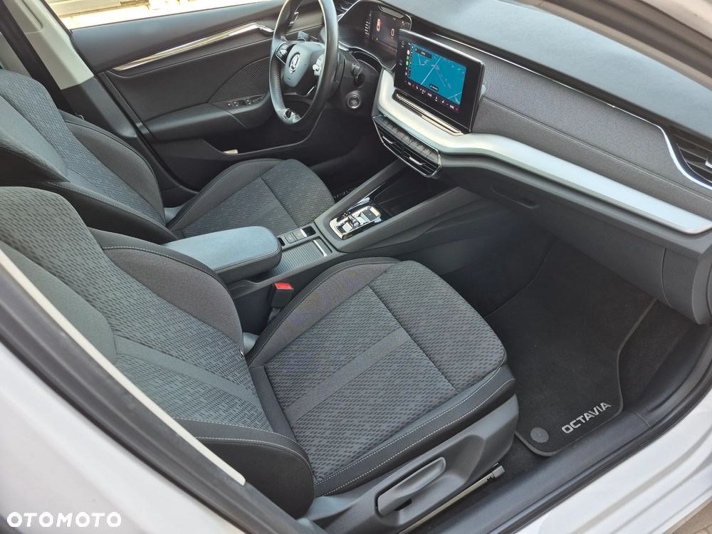 Skoda Octavia 1.5 TSI ACT Style DSG - 9
