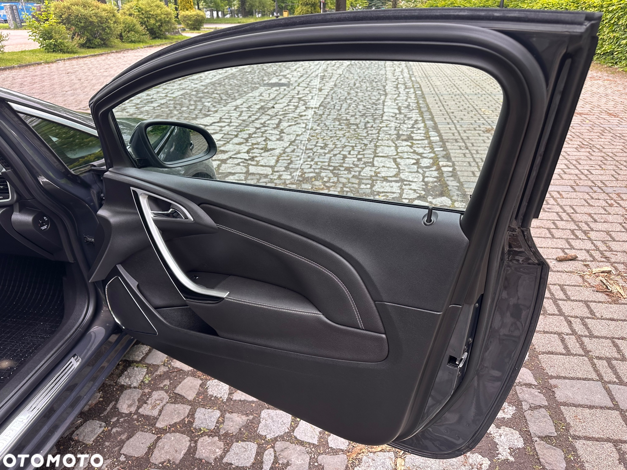 Opel Astra GTC 1.4 Turbo - 15