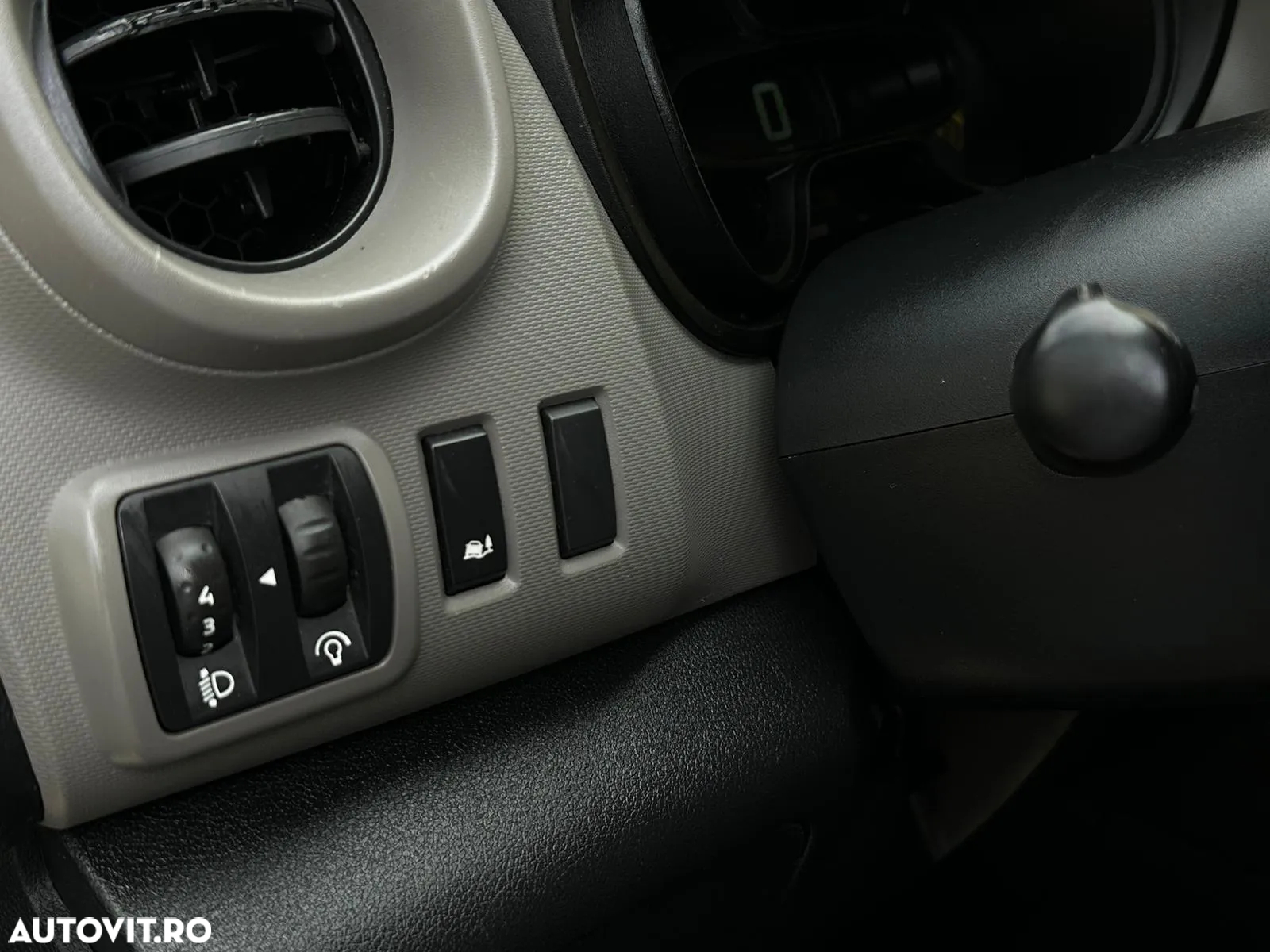Renault Trafic - 15