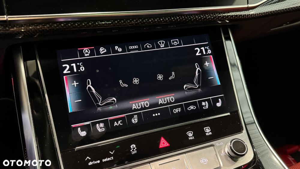 Audi SQ8 - 20