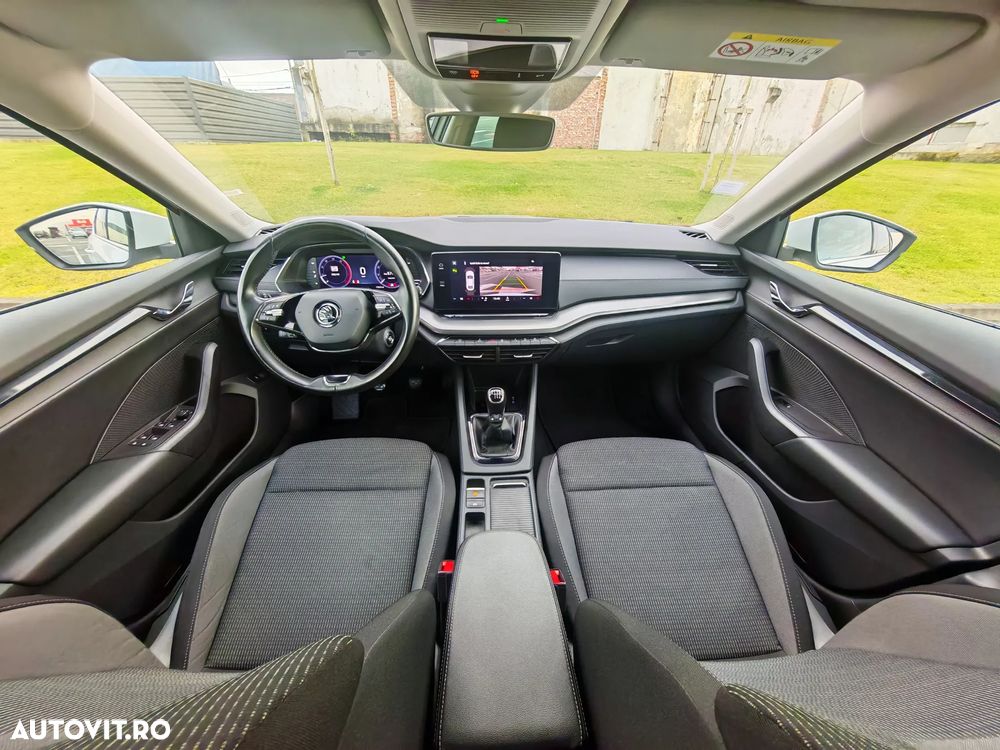 Skoda Octavia 2.0 TDI Selection - 5