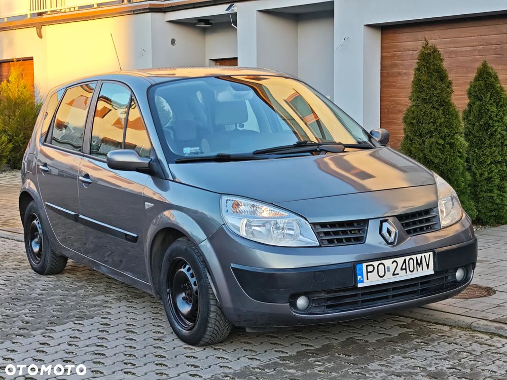 Renault Scenic 1.5 dCi Emotion - 1