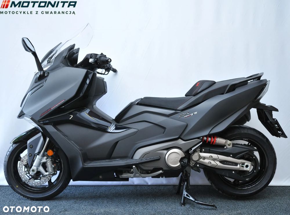 Kymco AK 575 - 5