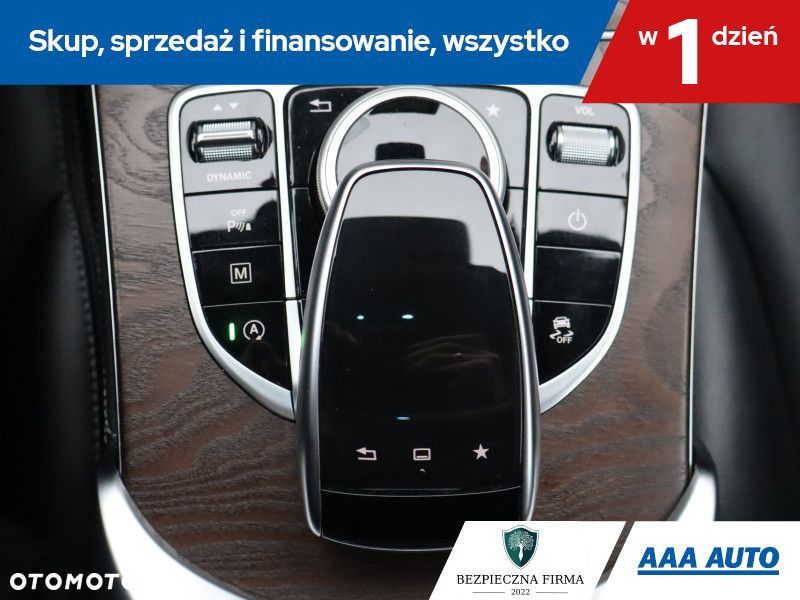 Mercedes-Benz GLC - 18