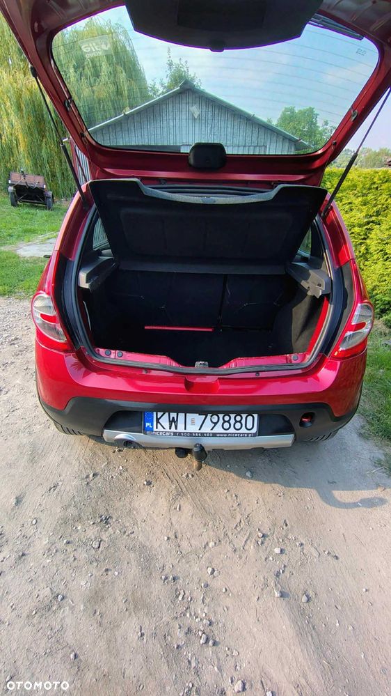 Dacia Sandero - 5