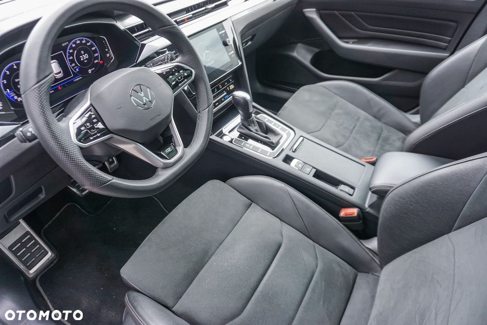 Volkswagen Arteon 2.0 TSI R-Line DSG - 25