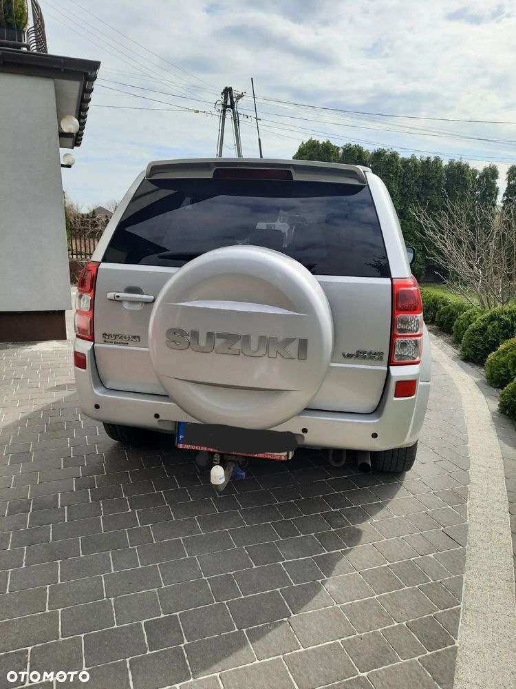 Suzuki Grand Vitara 2.0 De luxe - 3