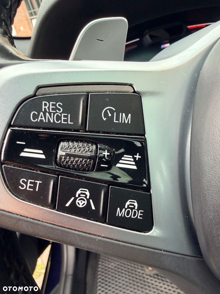 BMW Seria 5 540d xDrive mHEV M Sport sport - 37