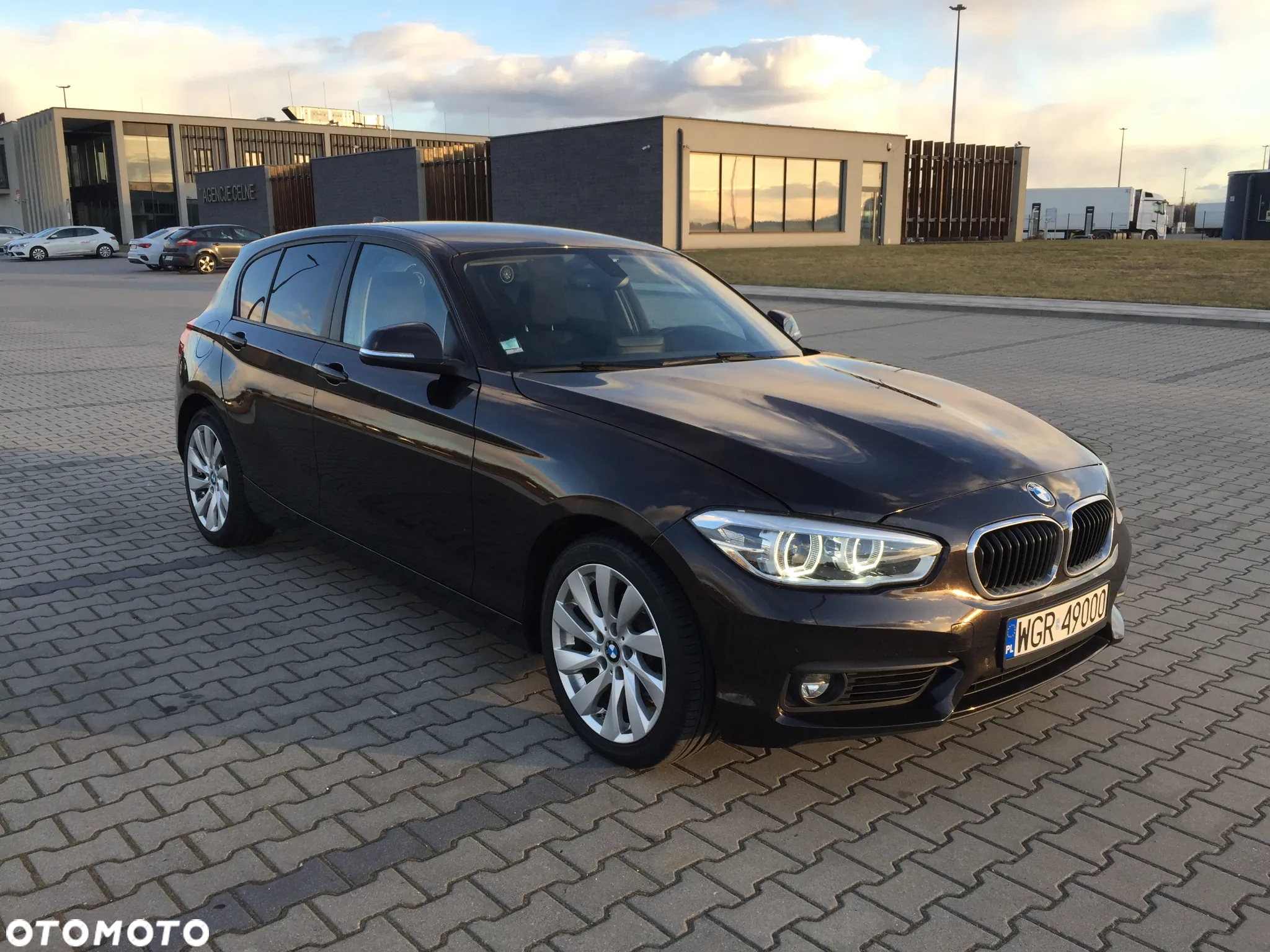 BMW Seria 1 116d Sport Line - 3